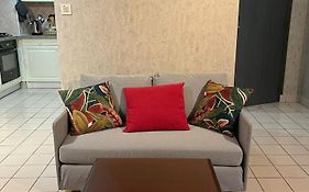 Le Clos Du Chateau Rouge 3* Avec Parking Securise